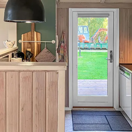 Cozy In Vaeggerlose With Sauna Hébergement de vacances Bøtø By