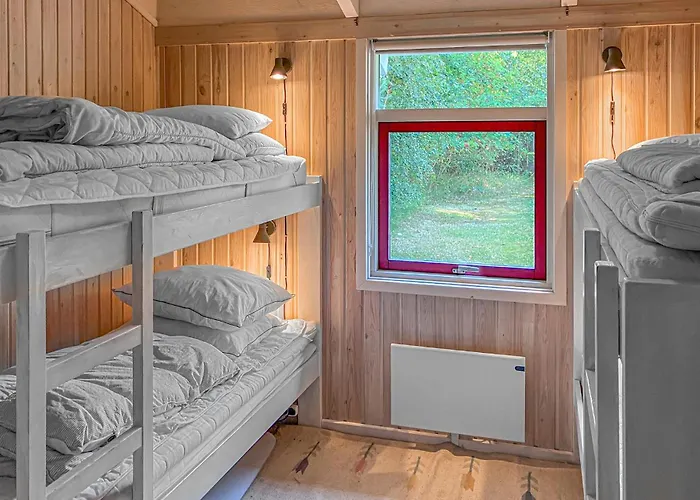 Cozy In Vaeggerlose With Sauna * Bøtø By